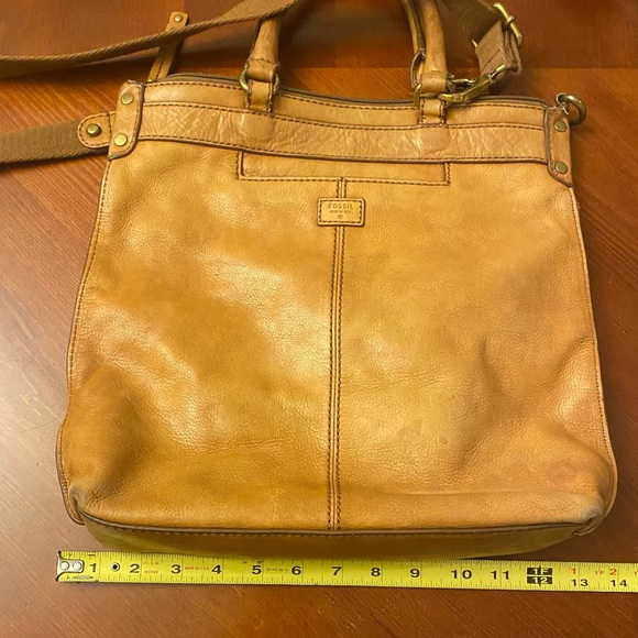 COPY - Fossil Crossbody Leather Bag - Picture 7 of 10